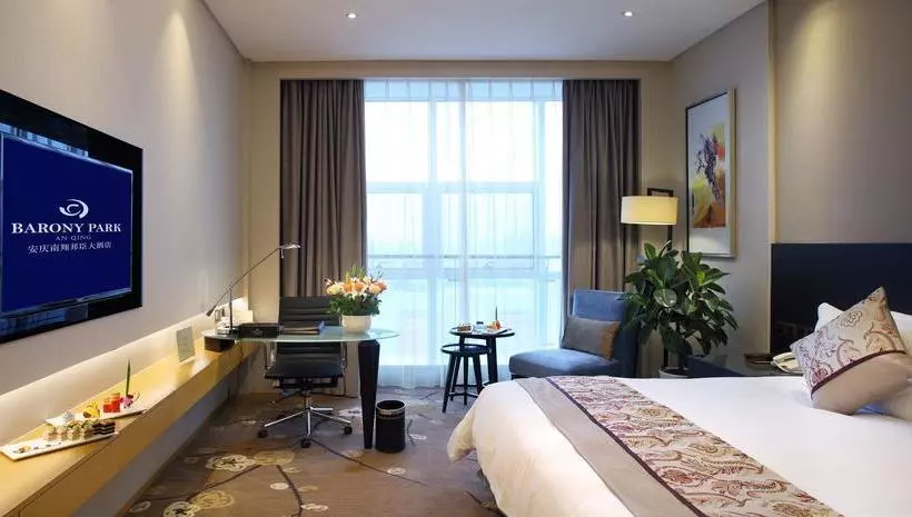Hotel Barony Park