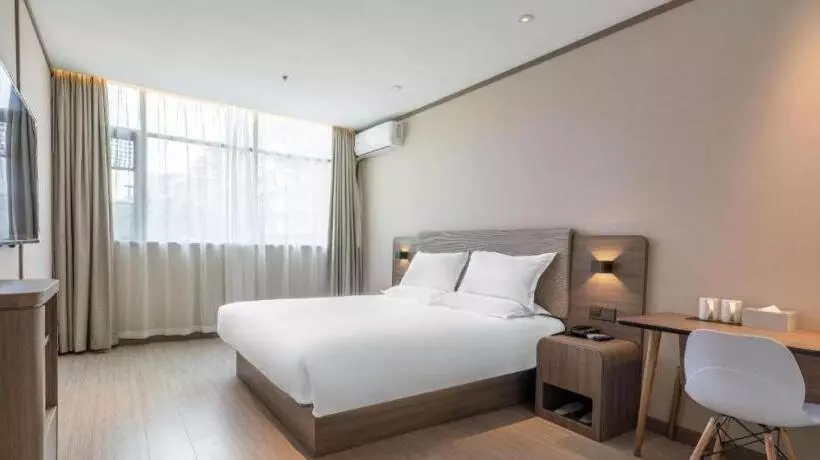 Hanting Hotel Xiamen Airport Chenggong Avenue