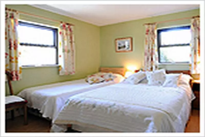 تختخواب و صبحانه Woodview Farmhouse