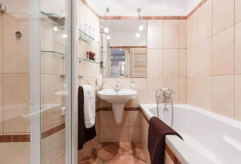 Charles Bridge International Hostel
