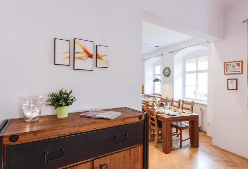 Charles Bridge International Hostel