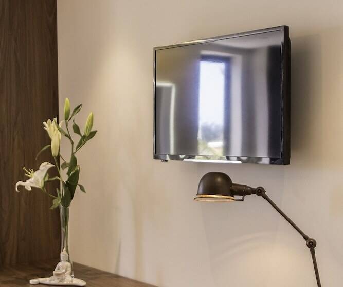 هتل Azure Beach Boutique