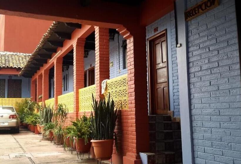 酒店 Clasico Colonial