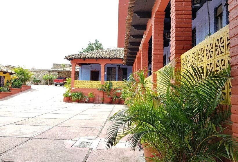 酒店 Clasico Colonial