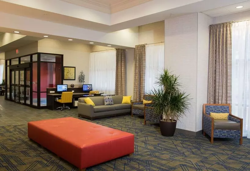 Hotelli Hampton Inn & Suites Tulsa Downtown