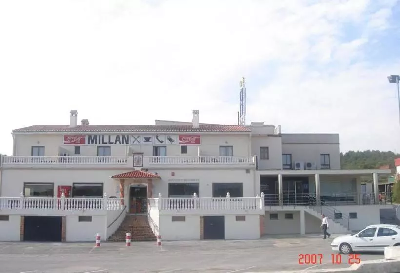 Hotel Hostal Millan