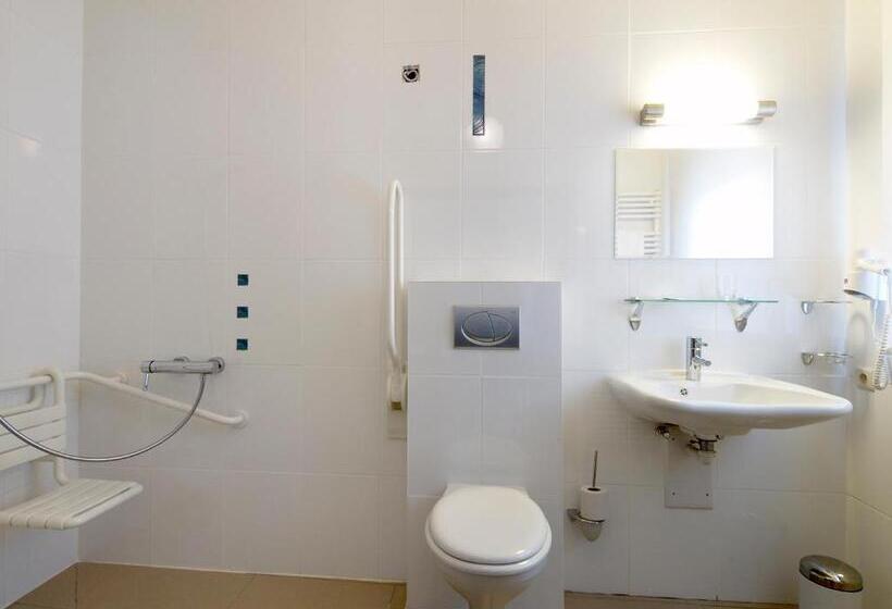 בית מלון כפרי Jose