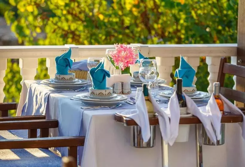 Hotelli Justiniano Theodora Resort