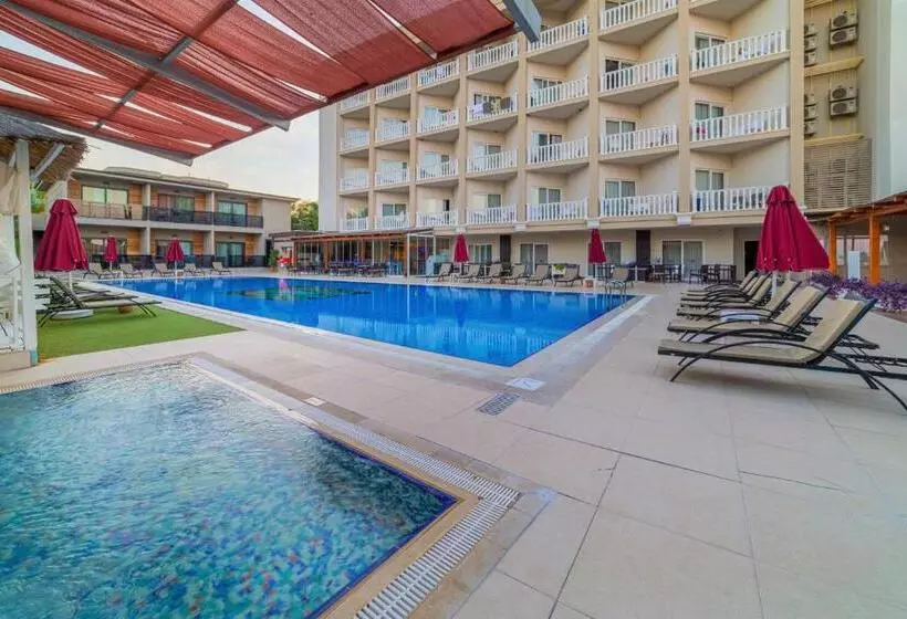 Hotelli Justiniano Theodora Resort