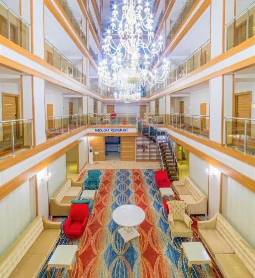 Hotelli Justiniano Theodora Resort