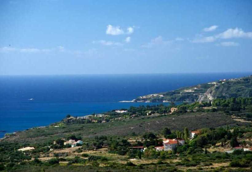 בית מלון כפרי Nostos Studios & Apartments