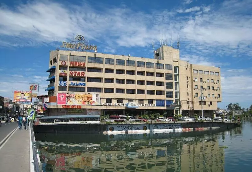 Hotelli Star Plaza