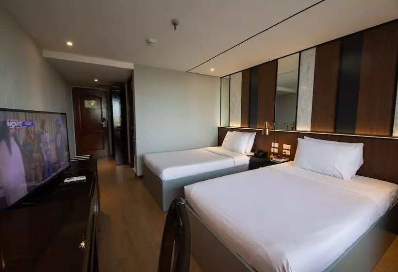 Hotelli Star Plaza