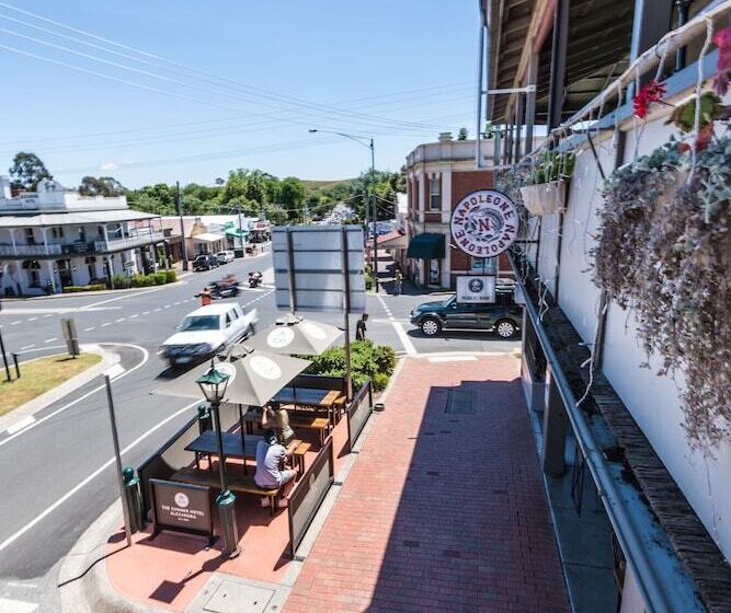 The Corner Hotel Alexandra