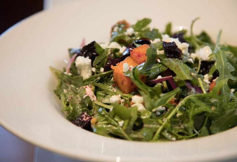 The Corner Hotel Alexandra