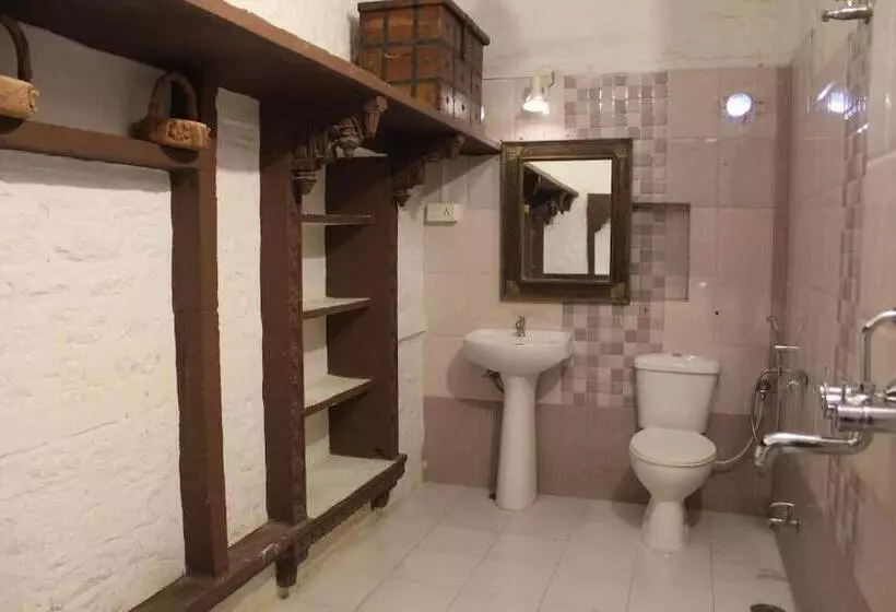 هتل Castle View Heritage Haveli