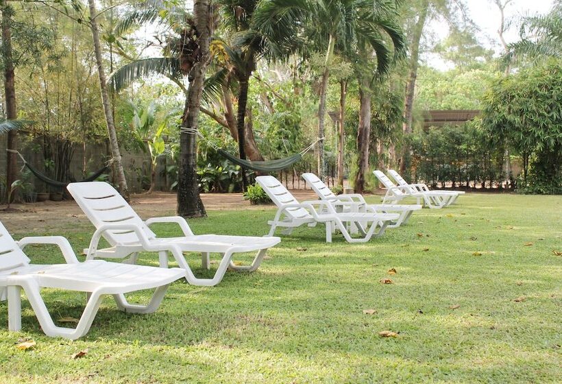 Baan Panwa Resort&spa