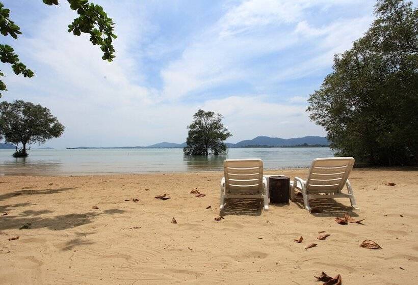 Baan Panwa Resort&spa