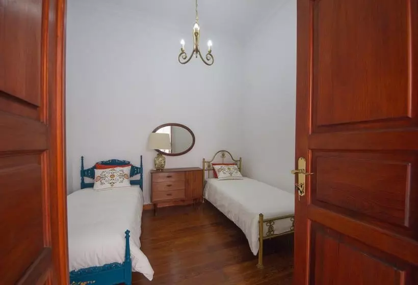 تختخواب و صبحانه Aminta Home