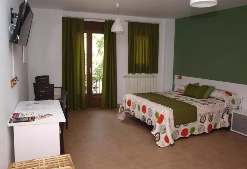 Hostal La Ribera Del Júcar