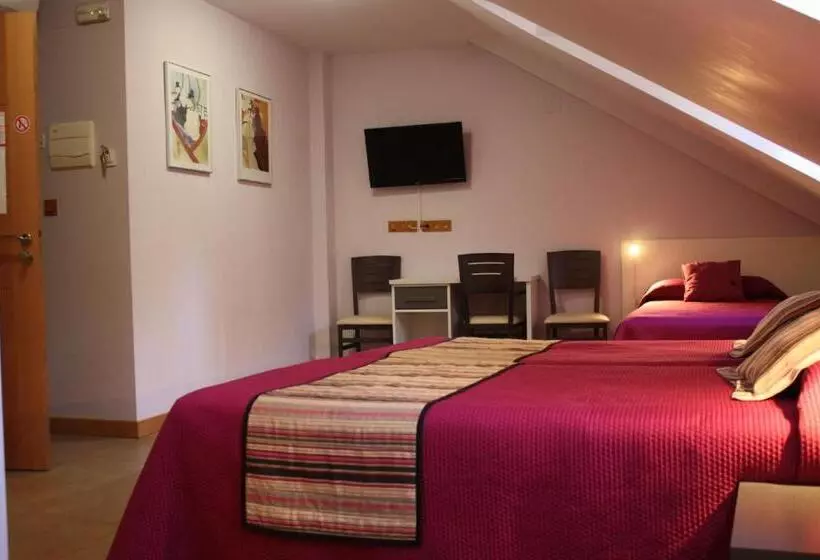 Hostal La Ribera Del Júcar