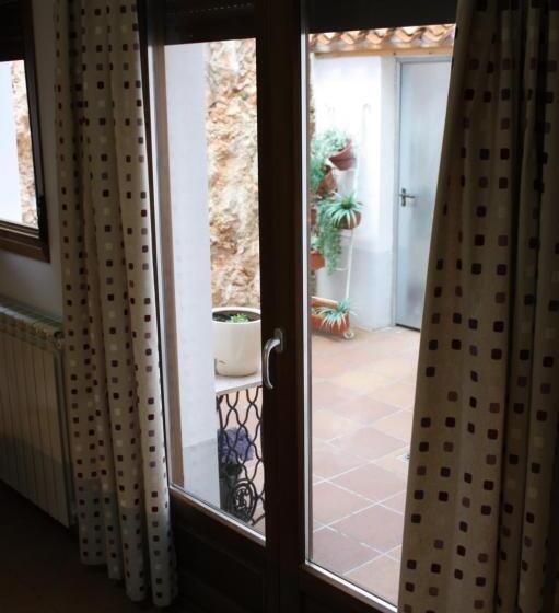 Hostal La Ribera Del Júcar