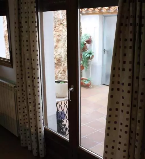 Hostal La Ribera Del Júcar