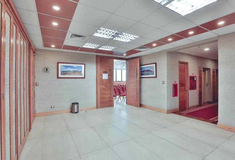 هتل Atacama Suites