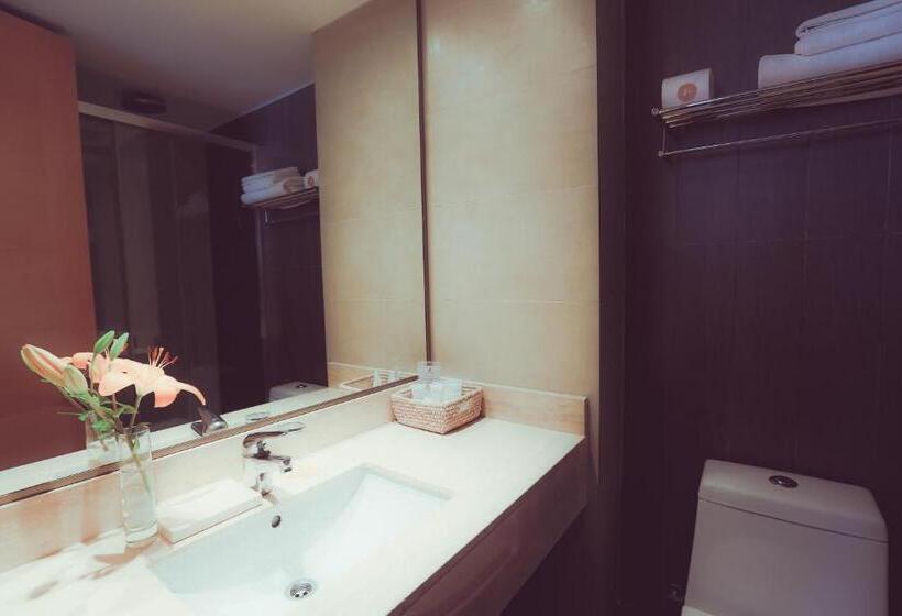 هتل Atacama Suites