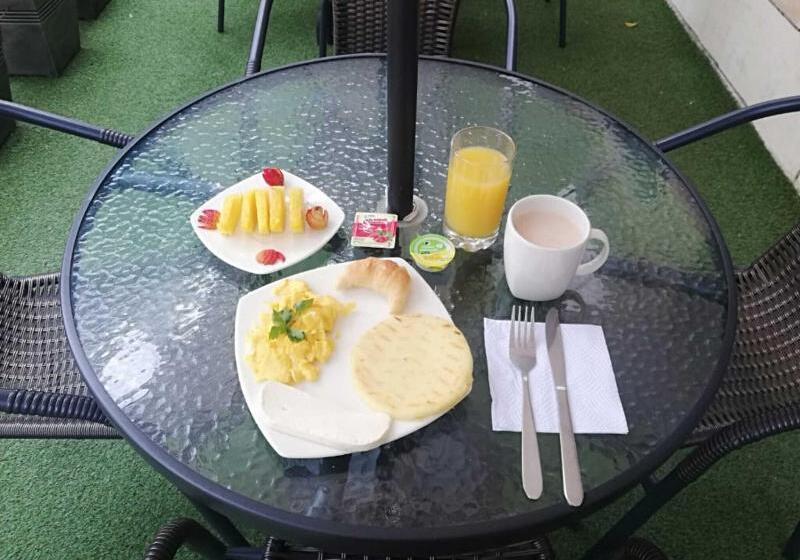 בית מלון כפרי Boutique Laureles Medellin