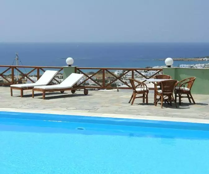 هتل Carlo Bungalows
