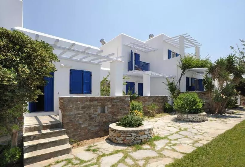 هتل Carlo Bungalows