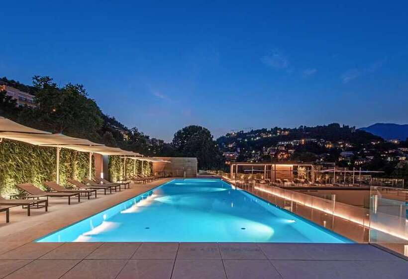 Отель Hilton Lake Como