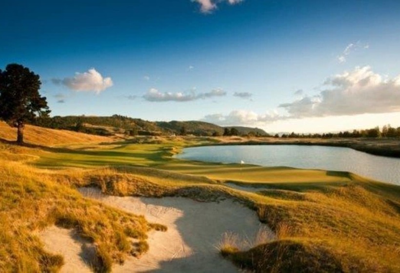 בית מלון כפרי Kinloch Manor & Villas