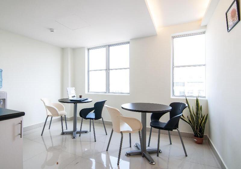 Orange Hotel Kota Kemuning @ Shah Alam