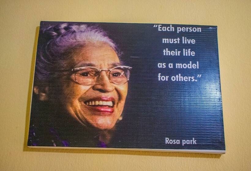 هتل Peerage Retreat And Resort