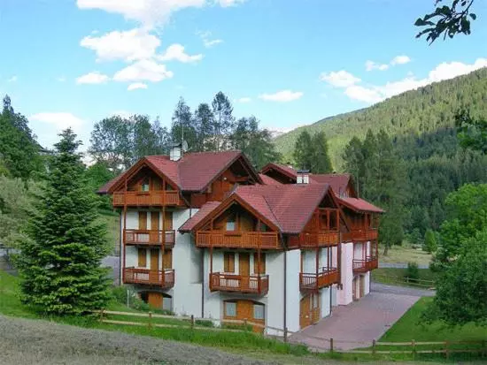 هتل Residence Piz Aot