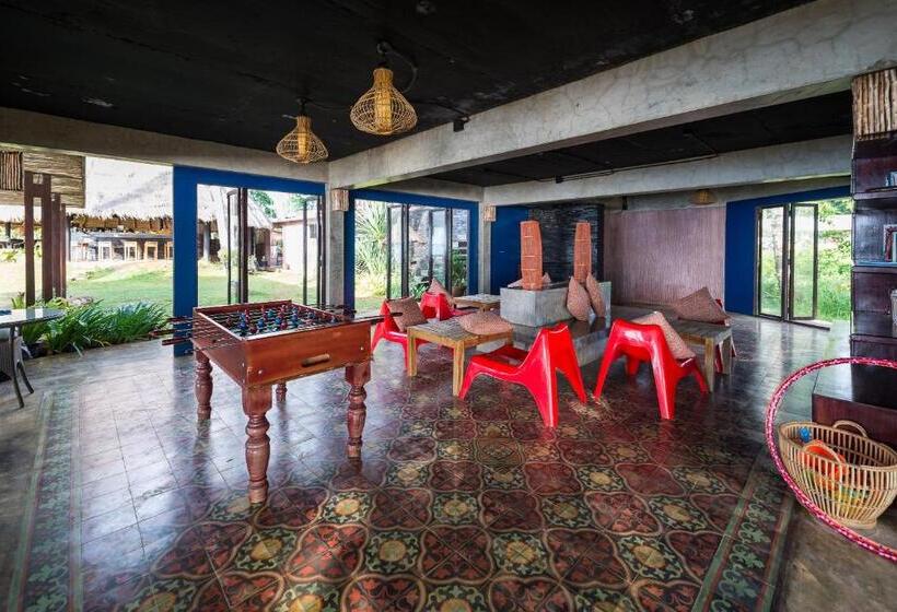 فندق Seavana Koh Mak Beach Resort