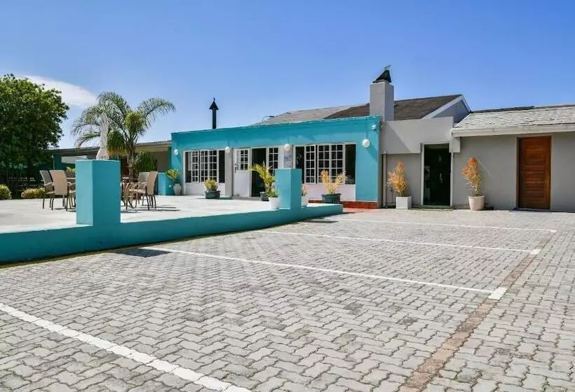 Majatalo Albeit Lodge