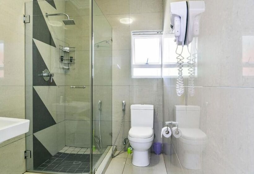 פנסיון Albeit Lodge