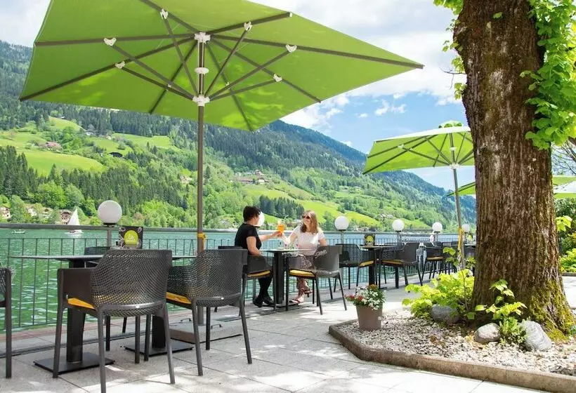 Strandhotel Burgstaller