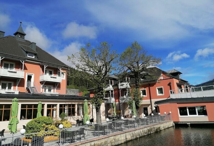 Strandhotel Burgstaller