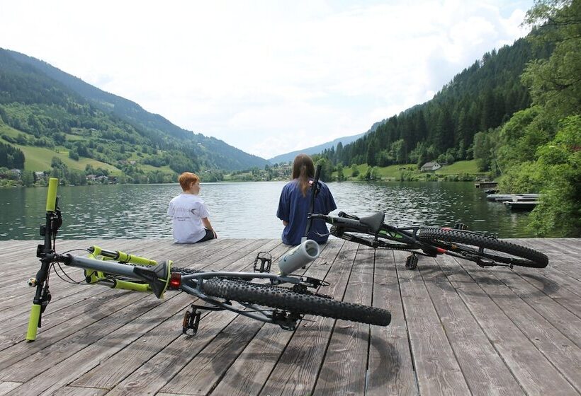 Strandhotel Burgstaller