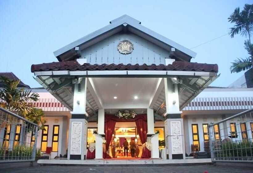 University Club Hotel Ugm