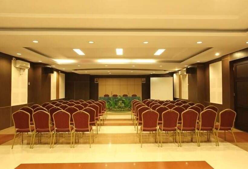 University Club Hotel Ugm