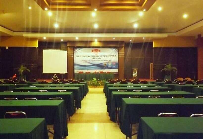 University Club Hotel Ugm