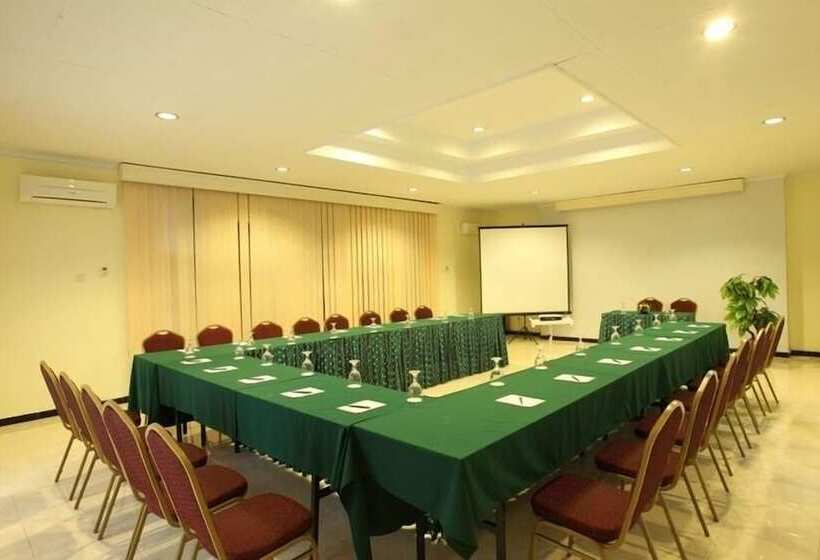University Club Hotel Ugm