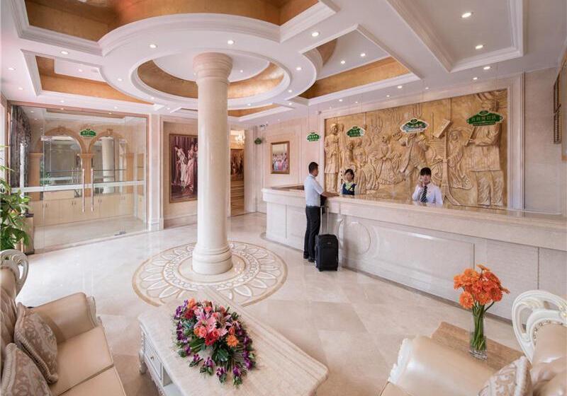 Vienna Hotel Tianbao Road