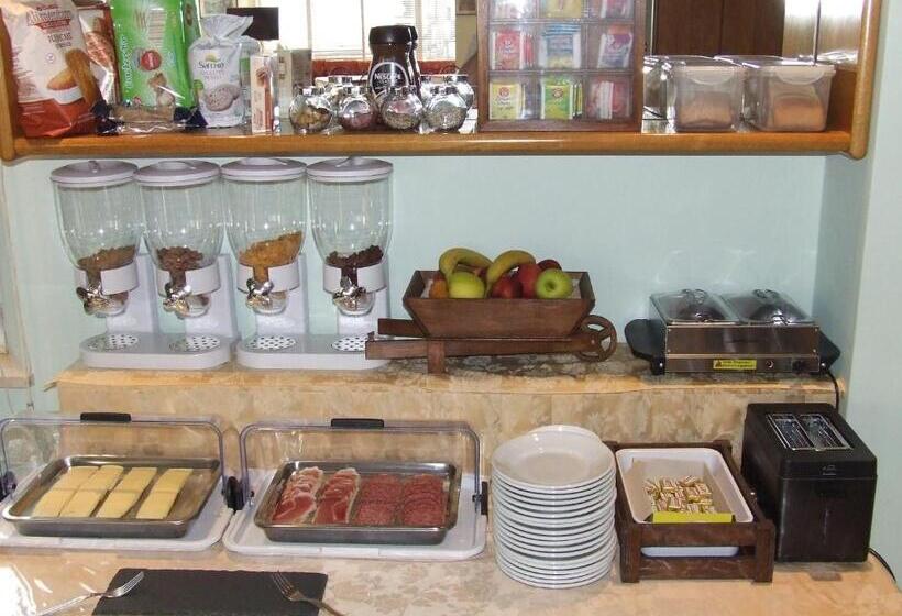 בית מלון כפרי Derby