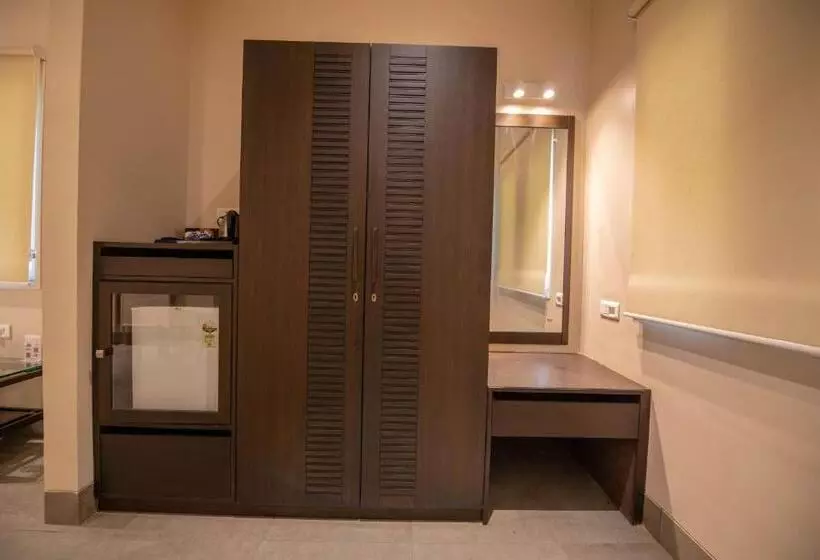 Jalchhabi Hotel & Resort